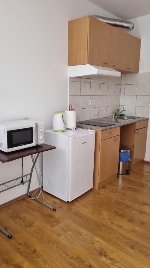 Apartmani Barbara Брсеч Экстерьер фото