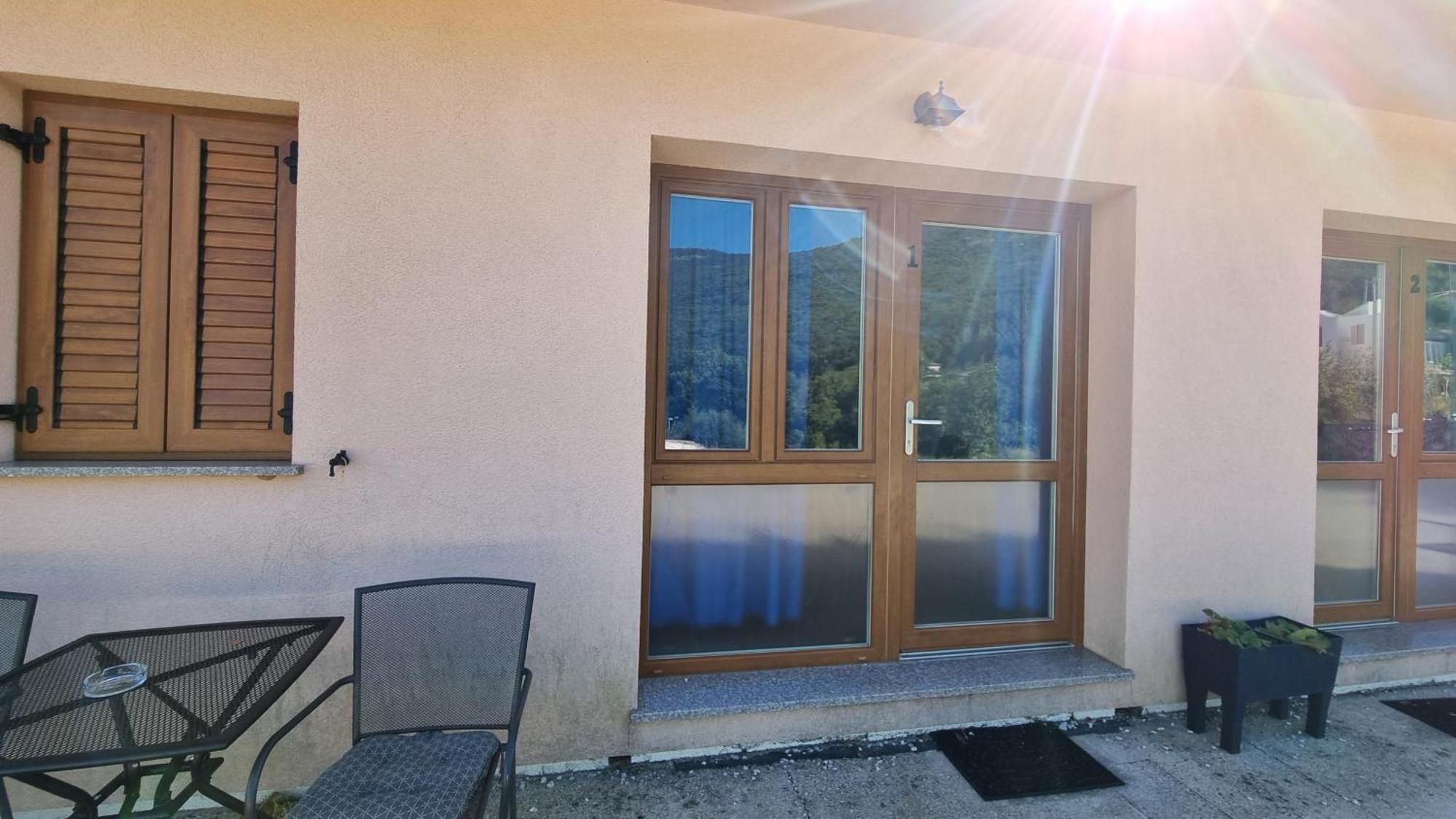Apartmani Barbara Брсеч Экстерьер фото