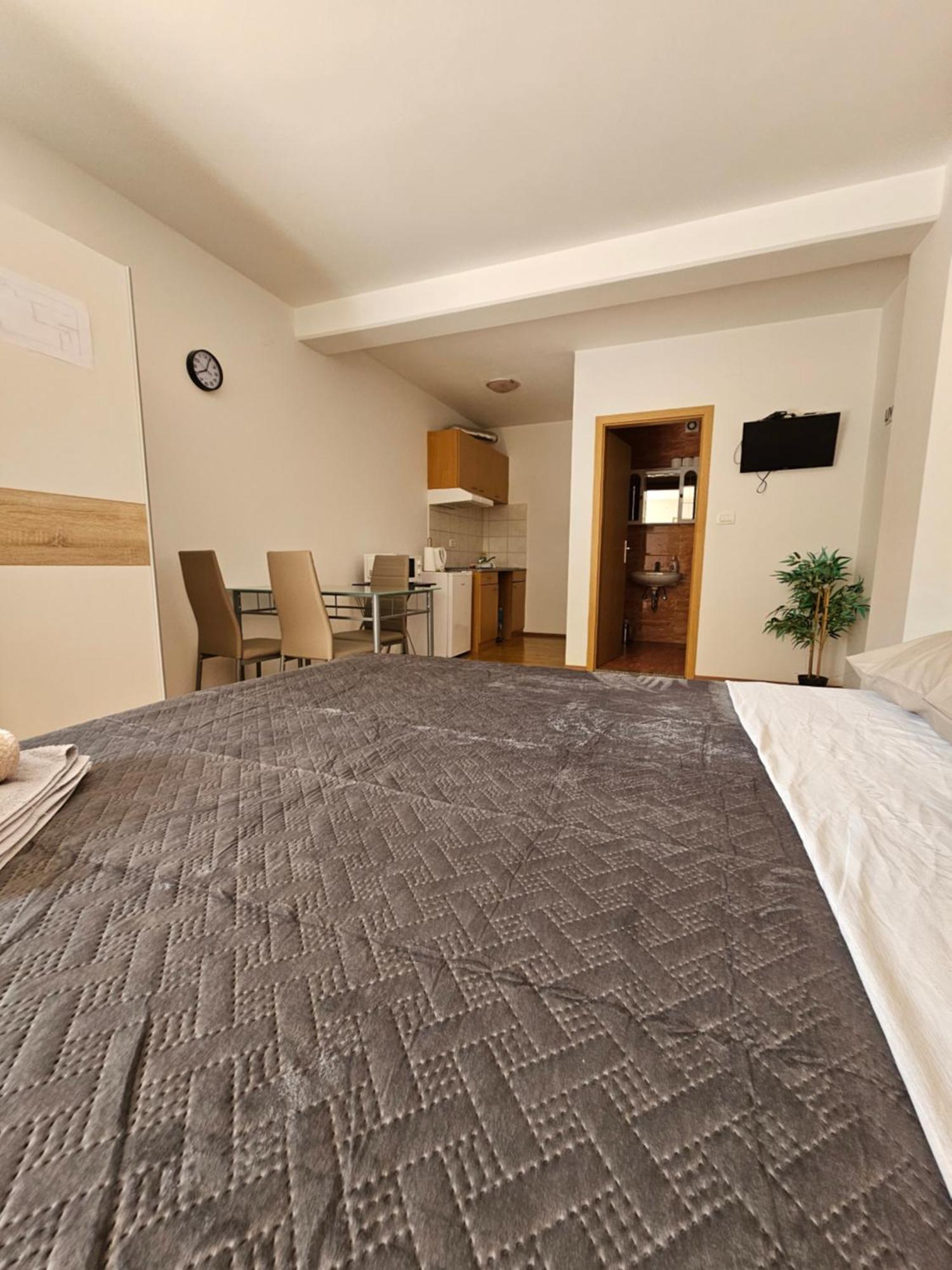 Apartmani Barbara Брсеч Экстерьер фото